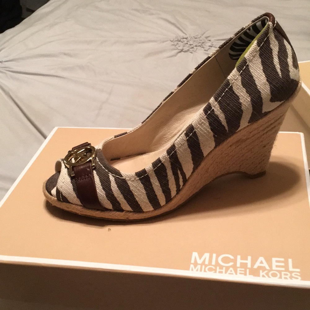 Michael Kors MUST HAVE shoes